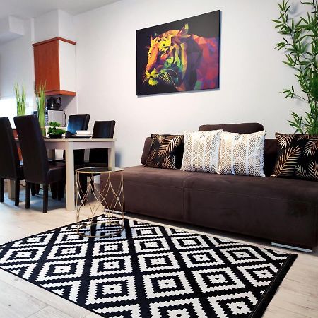 Dolce Vita Zafir Apartman Budapest Exterior photo