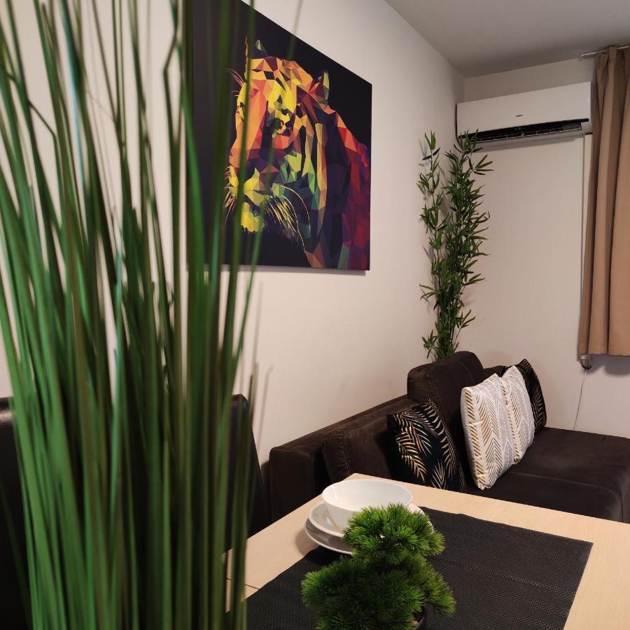 Dolce Vita Zafir Apartman Budapest Exterior photo